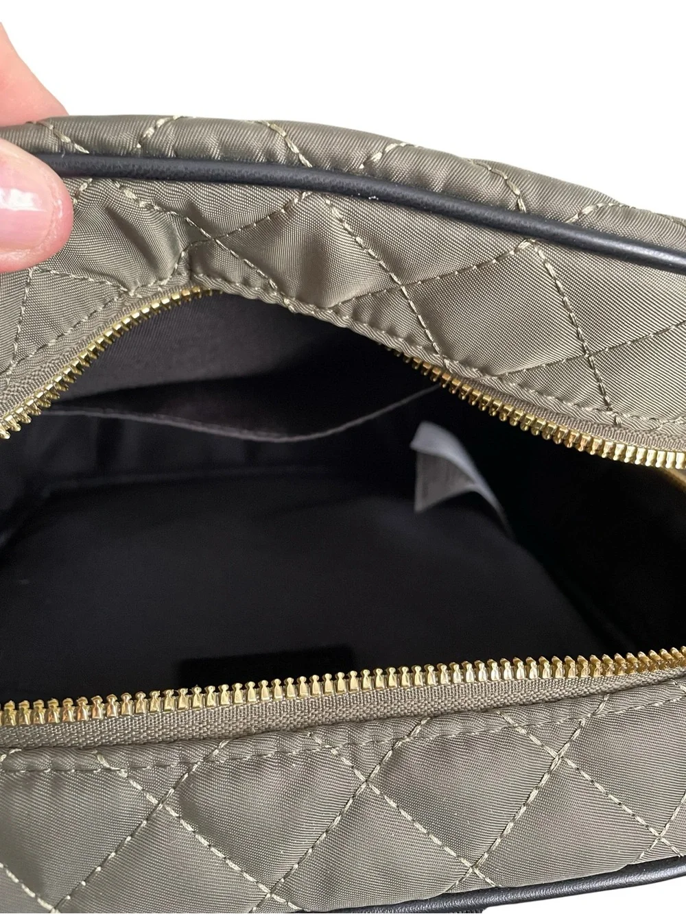 Tote&Carry Quilted Diamond Stitch Backpack Olive Green Metallic NWOT